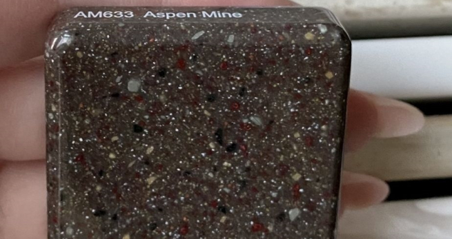Staron AM633 Aspen Mine